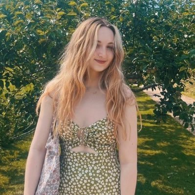 ‘Without music life would be a blank to me’. Casberd Music Scholar @StJohnsOx Singer, Songwriter, Pianist, Winner of 2025 Kendrew Songwriting Competition