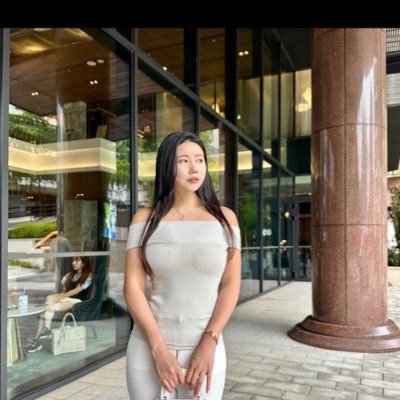 Jesus, your love is my refuge, my strength, and my forever song. In You, I find peace and purpose each day
🚫NO PORN 🚫NO SALES