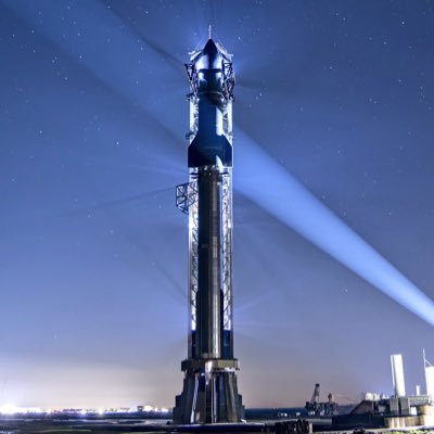 DDDD_ETH's profile picture. 重头来过 重新洗牌 94年 12年个体户 实体店 现如今整改回收了店铺转行币圈，负债50个 麻了