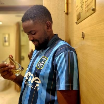 Researcher/OneHealth/Occupational Health/Veterinary Public Health/NSOBA/Handballer🤾/Sportsman/Elevate Research/Jabulani ⚽️/Farmer/Agribusiness/CESH/Father❤️