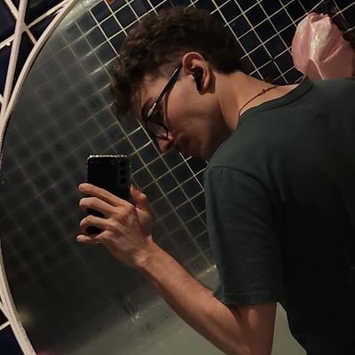 ╔Obrigado por ter me acompanhado🙏
╠🗣️Use o code: Kyruzof
╚════════Lives══╗