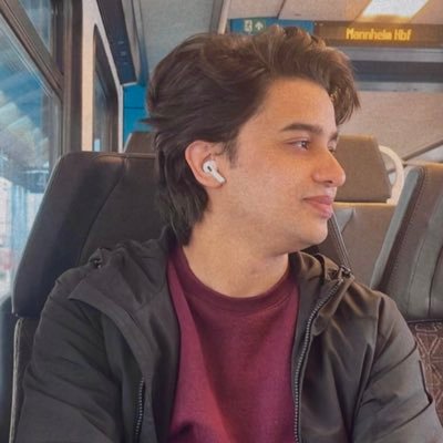 NabeelKhaliq's profile picture. Follow me. I will follow back :)