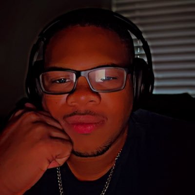 Yo yo 🇺🇸🇯🇵Vibing 🫡🙅🏽♂️ ♊️ Never Worried I Got Some That’ll Push Æ Muh Heart Straight Through There Ahh 😂🤪 & I Mean A Glock Cannon 🔫