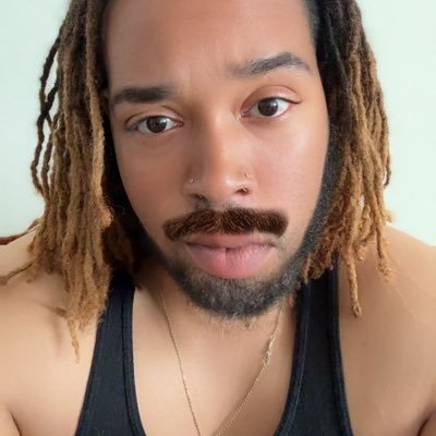 Jussexired's profile picture. diamonds head trips and gifts 🎁….. spoil me 🤤🤤