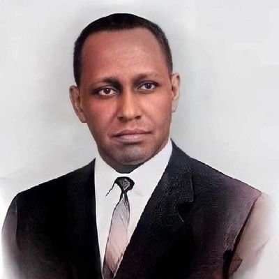 Human rights activist ,political Analyst. #MUFC fan #Quranlover .all RTs endorsement .