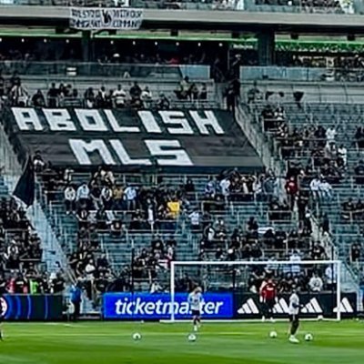 KillerSquid1's profile picture. Survivor of 1999, 2001, 2009 & 2022.
All hail the soccer pyramid!