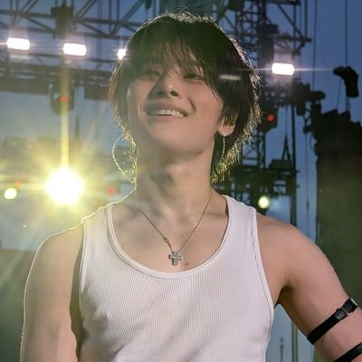 ConfleisSKZ's profile picture. OnlyStay 💟 +20 💟 OT8 💟 00line 💟 🇻🇪🇧🇷