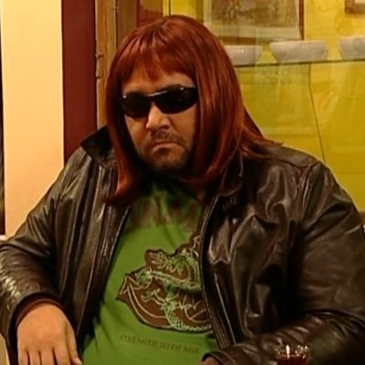 totallysilk's profile picture. Denge bulmak için heykel işler gibi çalış