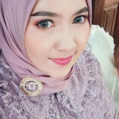 Susiyulian31405's profile picture. 