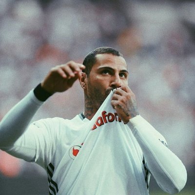 niqkk's profile picture. 𝟎𝟐𝟏 • 𝟏𝟗𝐲 • @Flamengo ❤️🖤