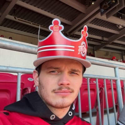 Sports fanatic. Blocked by Marcus Stroman. 3-Time Shitposter of the Year Award Winner (‘19 ‘20 ‘21) #Reds #Buckeyes