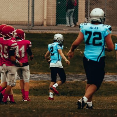 Talon Wood ‘29/5’9 (QB) 145lbs PERSONAL @t.wood21@gmail.com SKYVIEW HIGH SCHOOL (WA) #17/ HUDL: https://t.co/ogZKXhXnSP