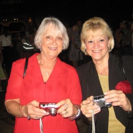 NancieNorton's profile picture. #NWFlaNative-Democrat-Mom-Grandmom-Pup Mom-Writer-Poet-
amature Photographer📸
I ❤Music-Baseball-Fishin'-Sweet Tea, & Fried Chicken:-) 
~Roll Tide~