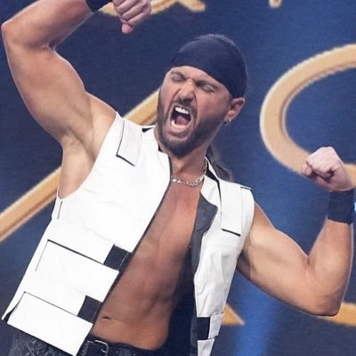 Son to @BewitchedxQueen & @BrandonxHardy,Twin Bro to @LucasxHardyx.#parodyaccount !NOT @youngbucks