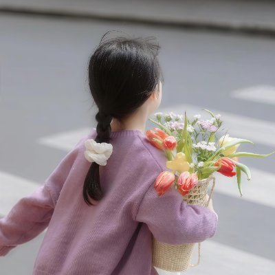 BreeaK83's profile picture. 日本の食べ物や風景、文化がとても好きです。
今、日本語の勉強を始めました。
そして、近いうちに日本を訪れてみたいと思っています。
日本の友達ができたら、本当に嬉しいです。
もし私と何かを共有していただけたら、大変うれしく思います!