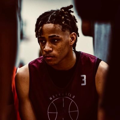 CO’27|Wakefield Hs| 6’5 W 195lbs|3.9GPA|🏀 📲:984-284-6820 @DBelitecircuit @WakefieldMBB| Instagram:averyh1cks