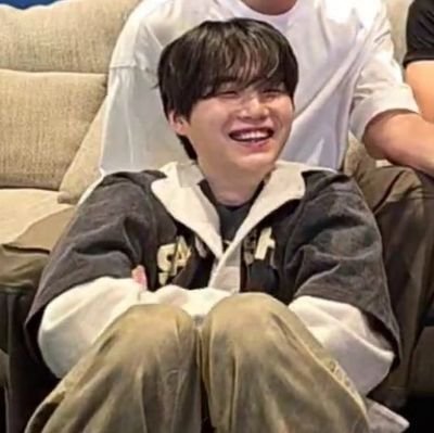 “You all deserve to be always loved.” ㅡ Jimin ♡ @BTS_twt ⋆.ೃ࿔*:・