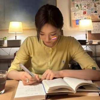 dhliaass's profile picture. trying my best to be a good doctor 🩺