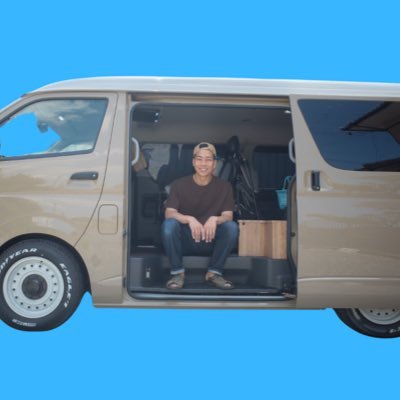 go_FXDL's profile picture. 田舎で3つの事業運営 | 古民家宿/コーヒー豆屋/DIY系クリエイター | 30歳で会社員を辞めて田舎移住 | 築40年の家購入&DIYリノベ | 複業×田舎ライフで資産1億を目指す | 趣味はハイエース旅行とキャンプ | DIY-FUFU | 36歳2児の父 |