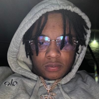 Khixjefe's profile picture. 