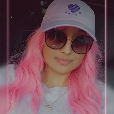 NativeVixen_'s profile picture. 🌸Gaming
🌸Rust Noob
🌸Art
🌸MTG