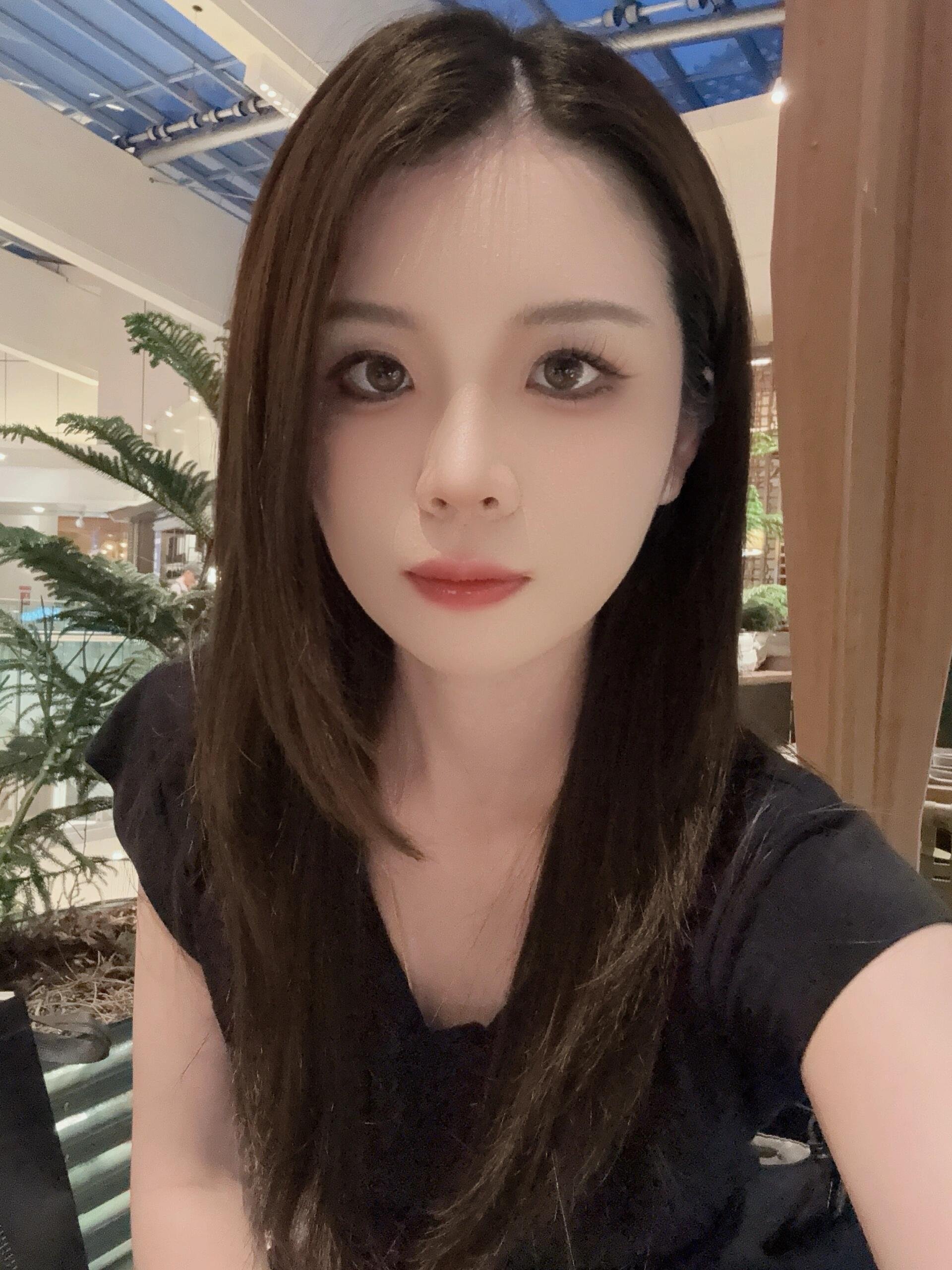 愛する人と、運命の時に出会えますように。そして、運命の人とも出会えますように。お会いできるのを楽しみにしています!