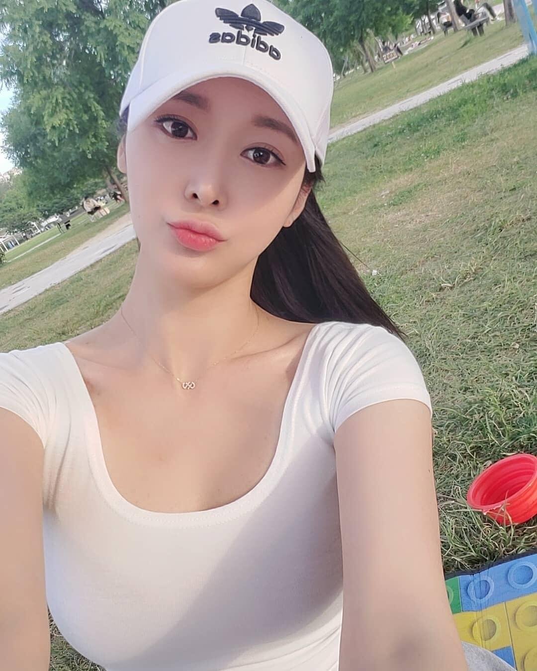 Ysoolo5296253's profile picture. 愛する人と、運命の時に出会えますように。そして、運命の人とも出会えますように。お会いできるのを楽しみにしています！