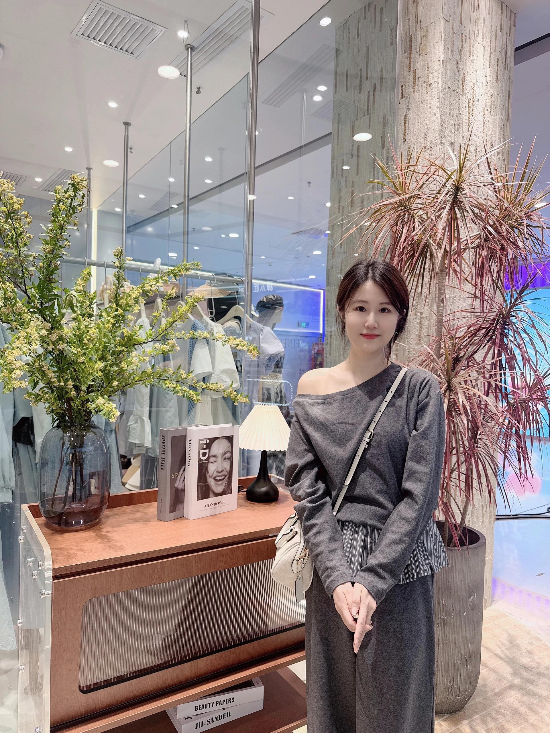 愛する人と、運命の時に出会えますように。そして、運命の人とも出会えますように。お会いできるのを楽しみにしています!