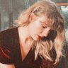 midnightstaylor's profile picture. the trick to holding on was all that letting go | ts x2 & tn x22