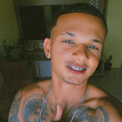 Alisson64486769's profile picture. ⚠️Cuidado esta entrando em território hostil⚠️