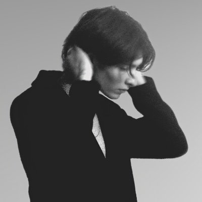 ‘How Can I Move On?’ OUT NOW! https://t.co/Asm0fiCUBc Singer/Songwriter Supported New Hope Club - Love Again Tour