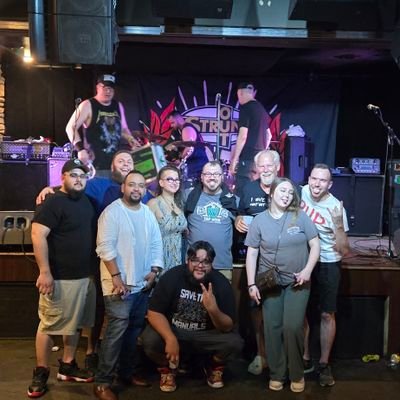 SuperJoobie's profile picture. Trivia aficionado, Halo player, punk rocker, beer drinker

he/him