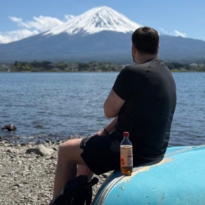  iOS engineer at Akhurian Limited 🇨🇾| Traveller | Reviewing movies | Creating mobile apps | He/Him.