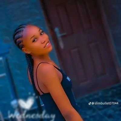 derick123456789's profile picture. 