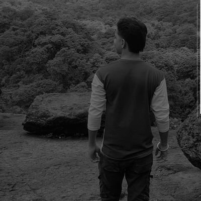 Writer...✍🏻. Prem, viyog, sher- shayari,poems
🤍🤌🏻👌🏻An anonymous true lover in this Kaliyugi world,
🌍✍🏻👀शांत एकांत 😌.....एक युद्ध अपने ही विरुद्ध ⚜️