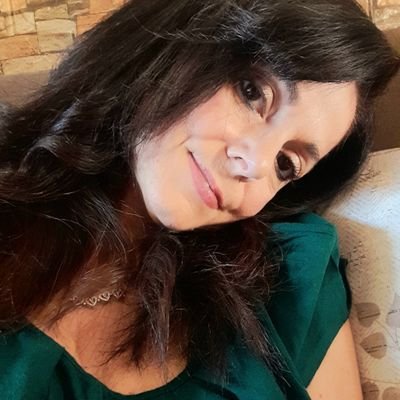 Nerazzurra dalla nascita, Nerazzurra fino alla fine....🖤💙
Amo l' Inter, l' Heavy Metal e l' ironia. Ma gentilmente non mi rompete le palle🖤🤘
