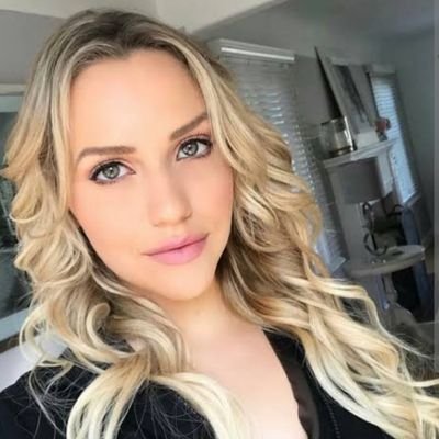 janecynthia263's profile picture. 