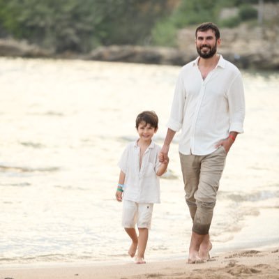 HuseyinTarcan's profile picture. GATA 2015. Acil doktoru ve işyeri hekimi. İzmirli. Mersin’de yaşam mücadelesi vermekte😀