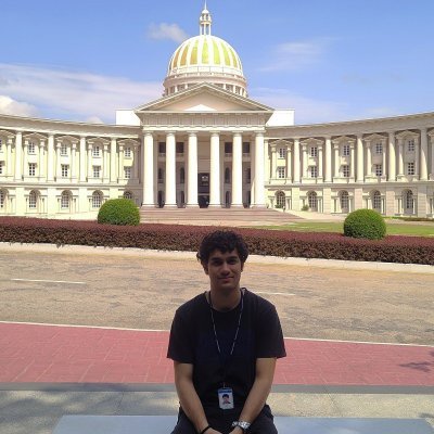 vin_4202's profile picture. Backend dev (Java | GoLang )  | Sharing dev journey