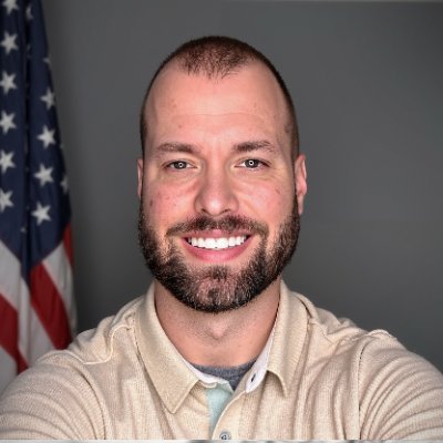 itzBrandonR's profile picture. Cybersecurity Governance, Risk, and Compliance Consultant
