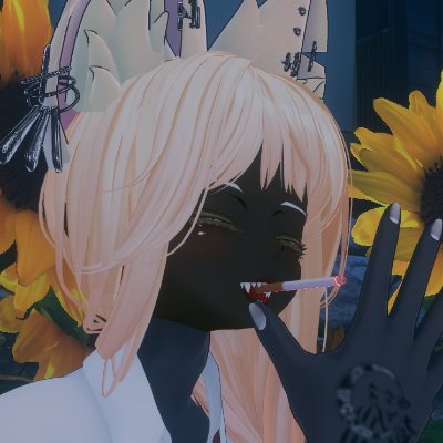 kujaku_jaku's profile picture. ★2025/06/21〜 ★25/07/01 豺狼ちゃんお迎え ★キャスト @vrc_ranka #VRC狼華 ★個人イベント Cafe&Barシガキス #シガキスVRC ★有償占い受け付けてます お気軽にDMまで ★所持アバター 豺狼・ルルネ・みみのこ・焔花・彼方