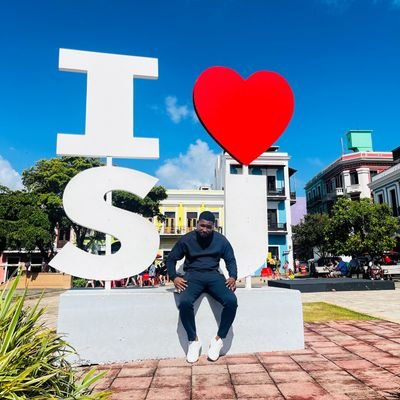 From Gutu. Man United♥️. Restless and unsatisfied. Bsc Honours (MSU), Msc (UZ)