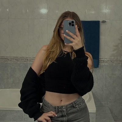 cc for @sawggofficial
JOANASS NA PROZIS 🌹
Insta: @_joanass_