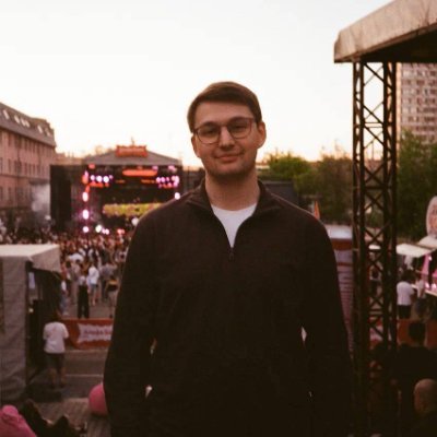 ivan_kosti99183's profile picture.