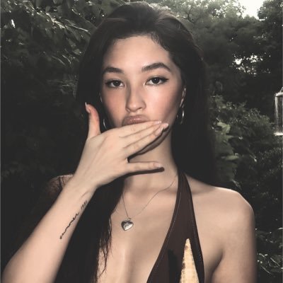 Act. 3: Dulcet Banquet. I stand as a pillar of divine artistry and my silhouette a sonnet etched upon the canvas of an endless firmament. ♥