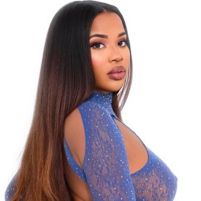 🇯🇲🇭🇳
✨Fashion | Beauty | Lifestyle
🌸@FashionnNovaCurvv