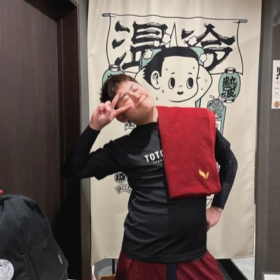 #熊本城サウナ城の湯 スタッフ“しげちゃん”です‼️ 城の湯の情報やサウナの情報など発信していきます📢 店舗の情報はWEBサイトをご覧ください👇日常も少々🤏フォロー大歓迎🌟 アウフグース練習中🟥 サウナは人を笑顔にする🧖♂️ #Adoフグース