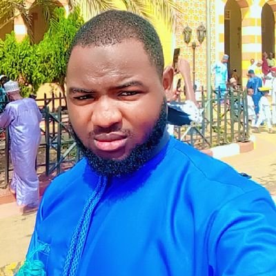 ⚽ Real Madrid in my blood
🎮 E-Football warrior
🎧 Eminem fan — lose yourself in the moment
| Jannah is the Goal, In shaa Allah 🌴