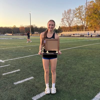 Sprints/Jumps~LJ: 17’ 4”~100m: 13.20~Academic All-state~All-state~All-conference~3.78 GPA ~ ellariebaugh@gmail.com ~ (616)405-8944