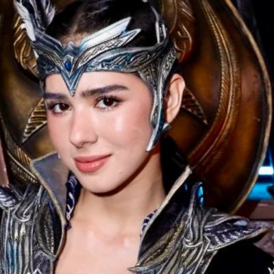 • Next Keeper of the Air Gem | denizen of Mineave | subject of Queen Mitena • | followed by @mikeequintos